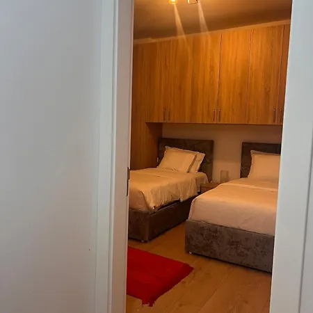 Rams 2 Apartman Tirana